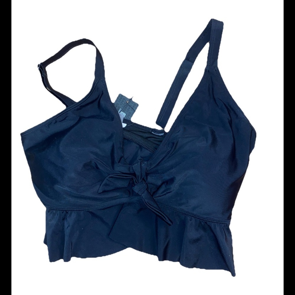 NWT DACI Women’s Black Women's Swim Top.